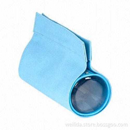 PVC Cosmetic Bag, Customized Logos and Designs are Available